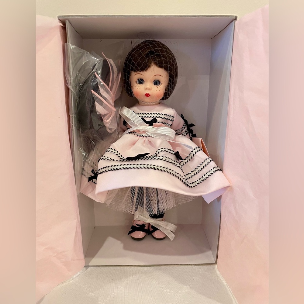 MADAME ALEXANDER DOLL 8" PARTY DRESS WENDY - PINK w/ Black Bows & Hat  NIB